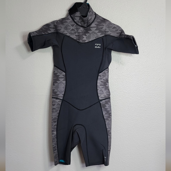 Billabong 2mm Synergy Back Zip Springsuit Short Sleeves Black Wetsuit/ Size 4 - Picture 3 of 13